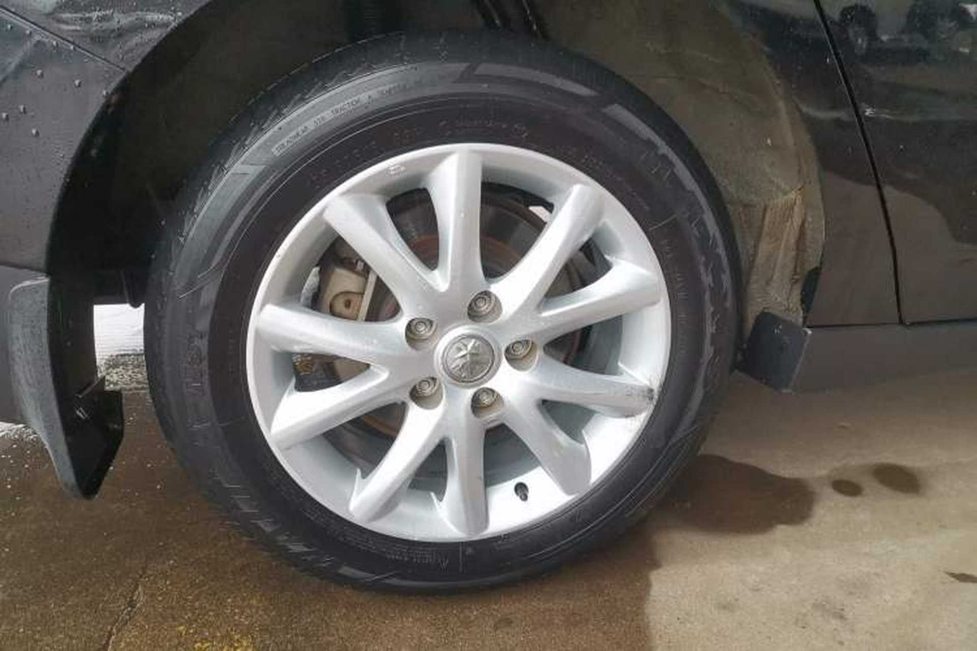 Used Venucia D60 2019 1.6L Entry Manual Fashion Edition Right Rear Wheel Hub