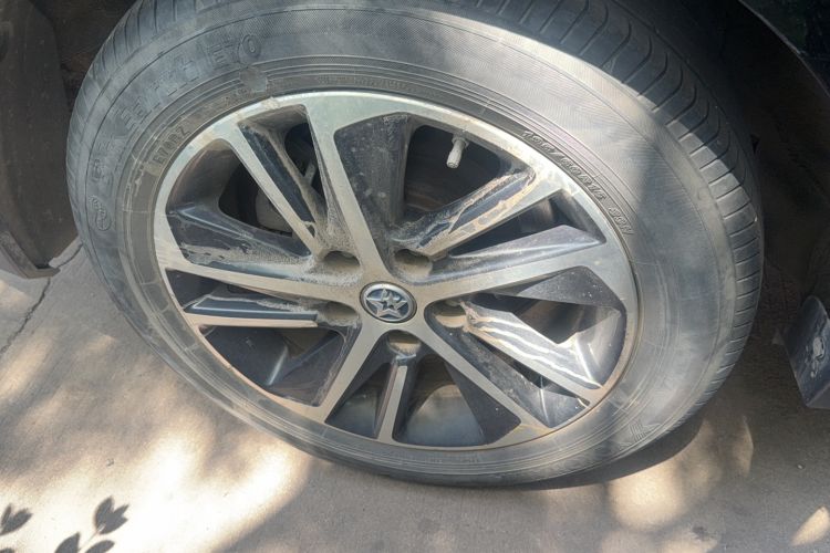 Used Venucia D60 2019 100 000 Glory 1.6L XL Manual Chenku Edition China VI Right Rear Wheel Hub