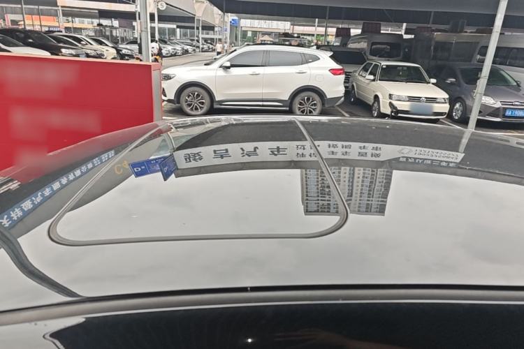 Used Venucia D60 2019 1.6L XL CVT SmartConnect Elite Edition (ISS) Roof
