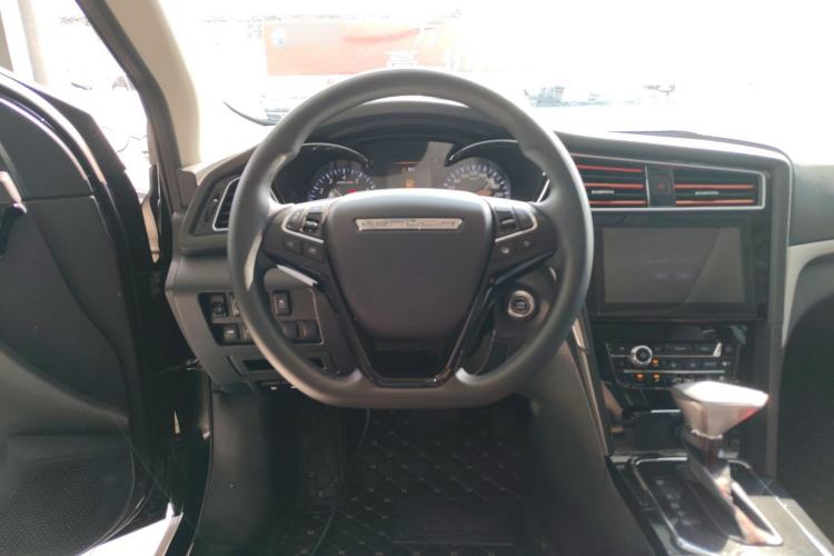 Used Venucia D60 2019 1.6L XL CVT SmartConnect Elite Edition (ISS) Steering Wheel