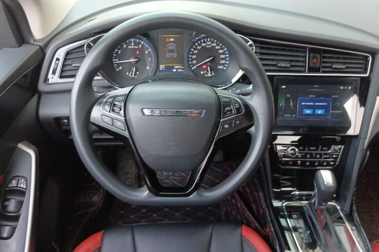Used Venucia D60 2019 1.6L XL CVT Smart Connect Elite Edition Steering Wheel