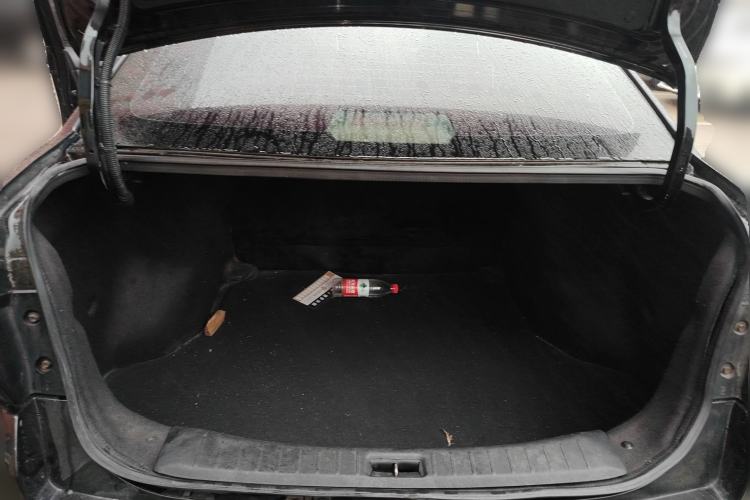 Used Venucia D60 2019 1.6L XL CVT Smart Connect Elite Edition Trunk