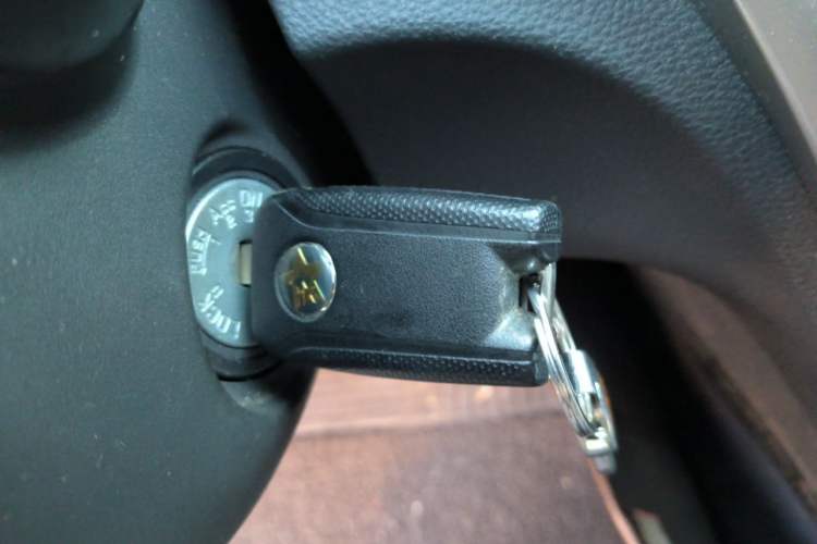 Used Venucia D60 2019 1.6L Entry Manual Fashion Edition Vehicle Key