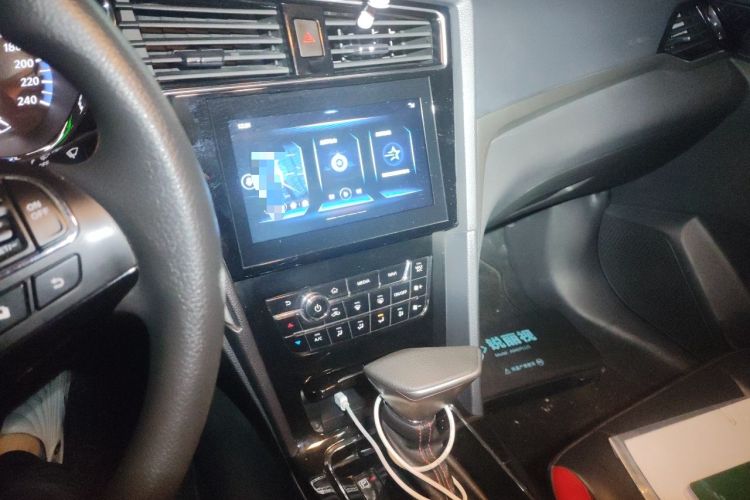 Used Venucia D60 2019 100 000 Honor 1.6L XL CVT Chenku Edition China V Standard Audio And AC Panel