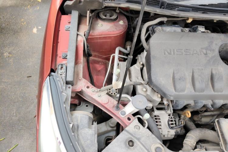 Used Venucia D60 2019 1.6L XL CVT Smart Connect Elite Edition Engine Bay Right
