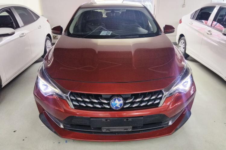 Used Venucia D60 2019 100 000-Yuan Glory 1.6L XV CVT Chenyue Edition China VI Standard Front