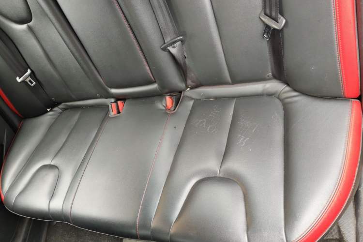 Used Venucia D60 2019 1.6L XL CVT Smart Connect Elite Edition Left Rear Seat