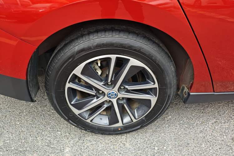 Used Venucia D60 2019 1.6L XL CVT SmartConnect Elite Edition (ISS) Right Rear Wheel Hub