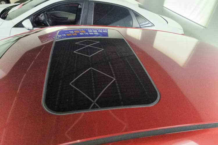 Used Venucia D60 2019 100 000-Yuan Glory 1.6L XV CVT Chenyue Edition China VI Standard Roof