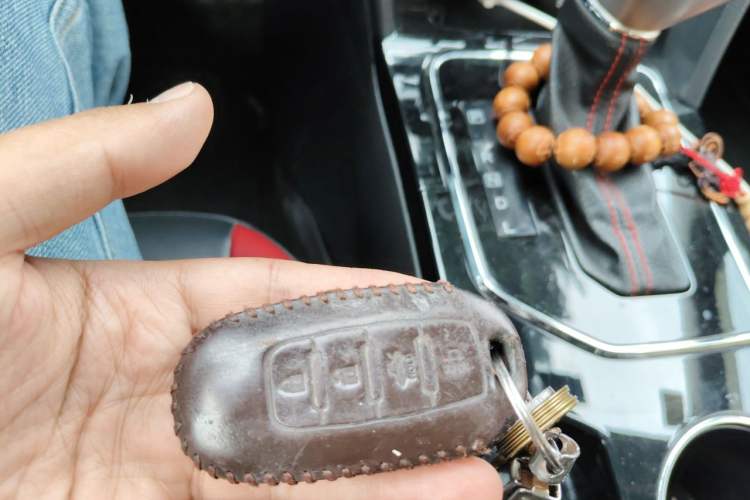 Used Venucia D60 2019 1.6L XL CVT Smart Connect Elite Edition Vehicle Key