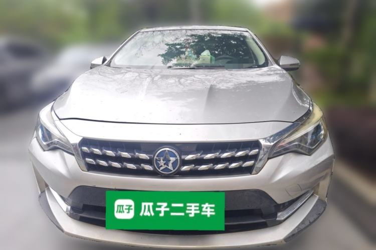 Used Venucia D60 2019 100 000 Honor 1.6L XL CVT Chenku Edition China VI Standard Front