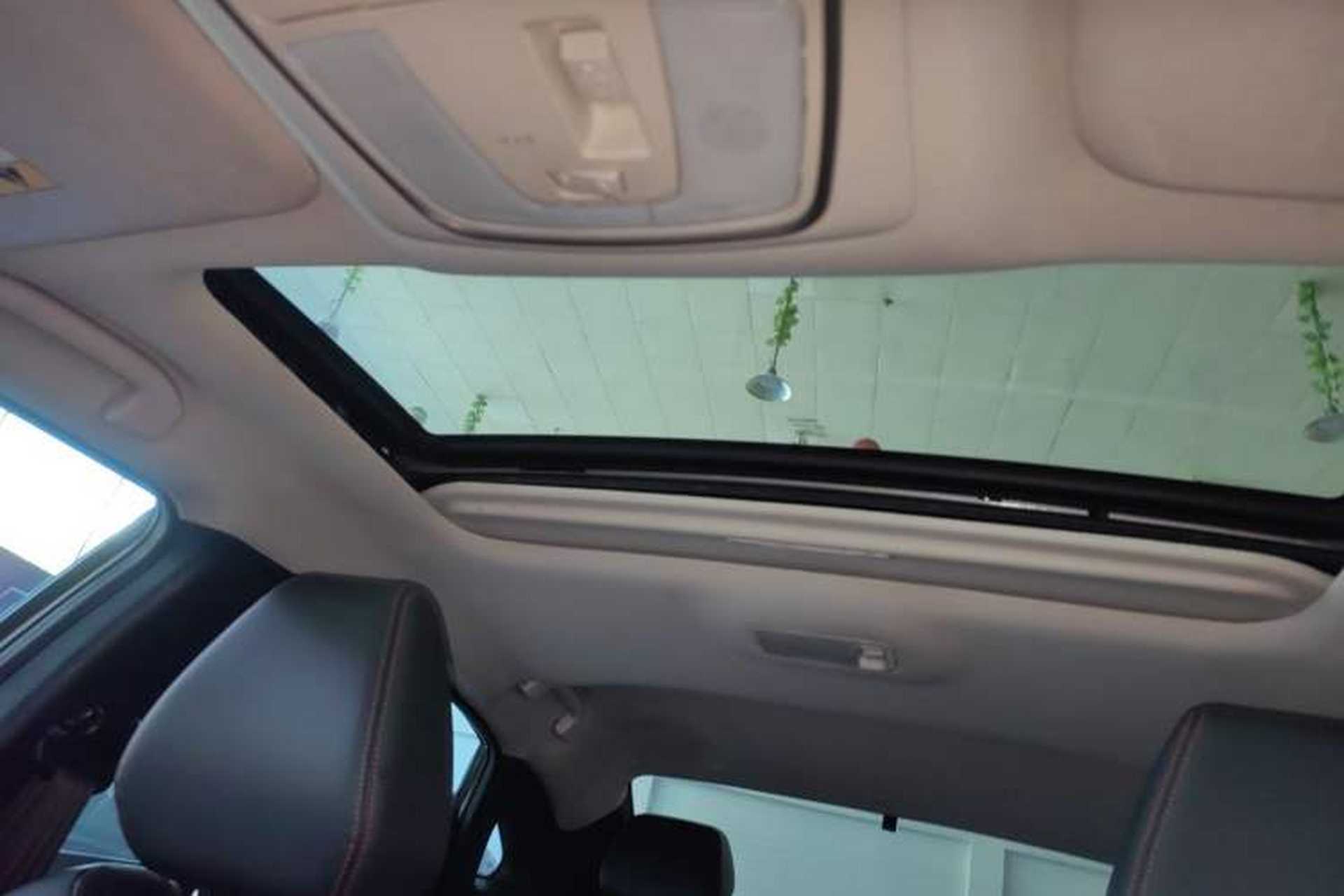 Used Venucia D60 2019 100 000 Honor 1.6L XL CVT Chenku Edition China VI Standard Headliner