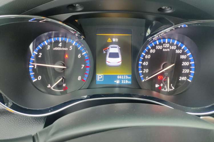 Used Venucia D60 2019 100 000 Honor 1.6L XL CVT Chenku Edition China VI Standard Instrument Cluster