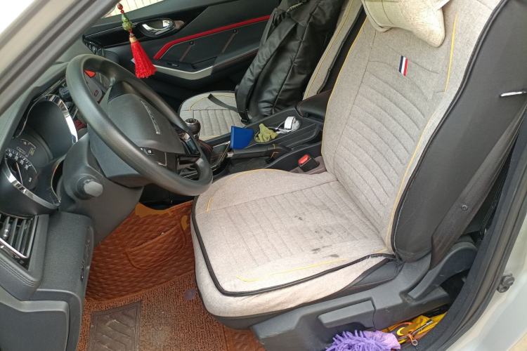 Used Venucia D60 2019 100 000 Glory 1.6L Entry Manual ChenShang Edition China VI Left Front Seat