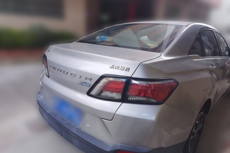 Used Venucia D60 2019 1.6L XL CVT Smart Connect Elite Edition Rear Right 45 Deg