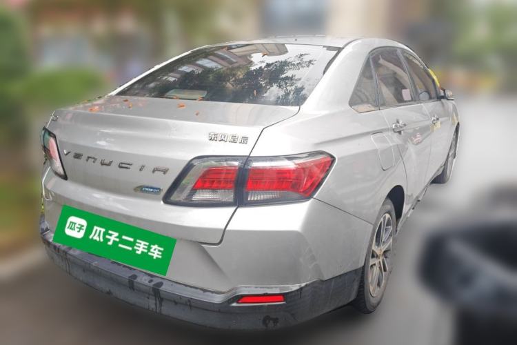 Used Venucia D60 2019 100 000 Honor 1.6L XL CVT Chenku Edition China VI Standard Rear Right 45 Deg