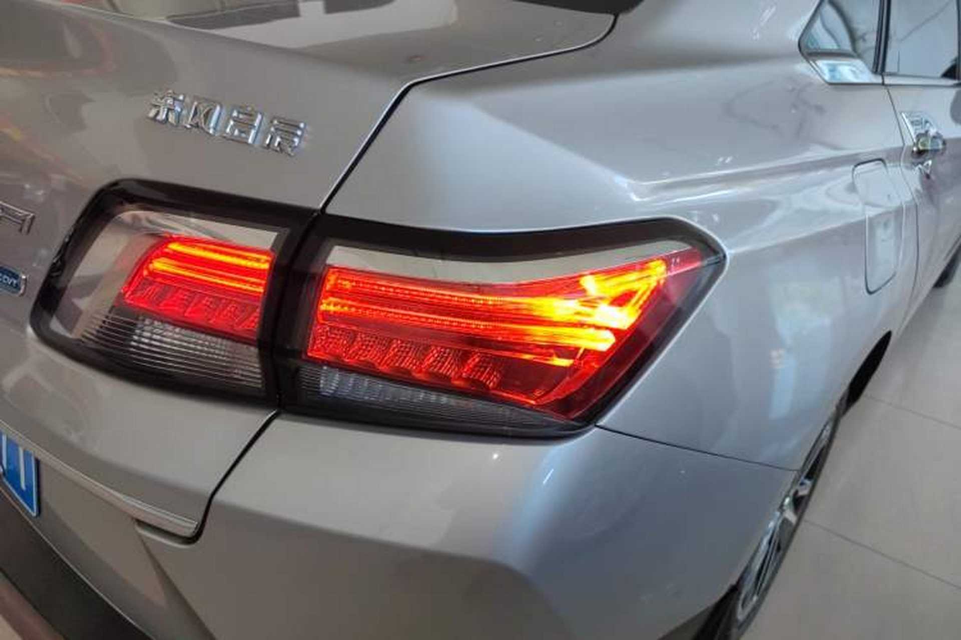 Used Venucia D60 2019 100 000 Honor 1.6L XL CVT Chenku Edition China VI Standard Right Rear Taillight