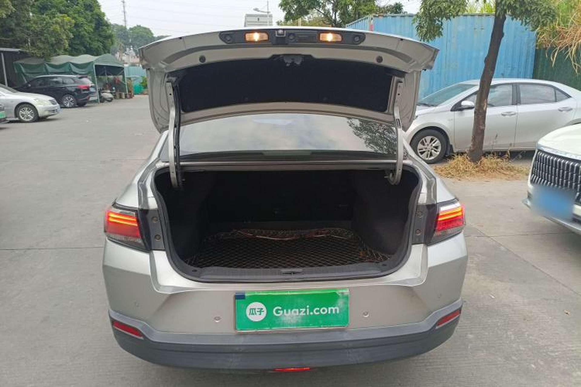 Used Venucia D60 2019 100 000 Honor 1.6L XL CVT Chenku Edition China VI Standard Trunk