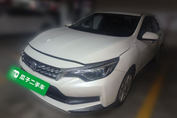 Used Venucia D60 2019 100 000 Glory 1.6L Entry Manual ChenShang Edition China VI Guazi used car, China used car export, Used car for sale, Used  cars, Cheapest cars for sale