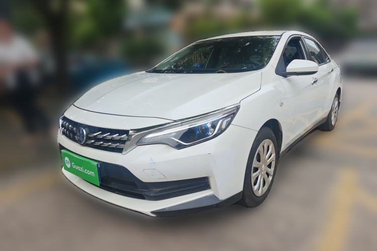 Used Venucia D60 2019 100 000 Glory 1.6L Entry Manual ChenShang Edition China VI Guazi used car, China used car export, Used car for sale, Used  cars, Cheapest cars for sale
