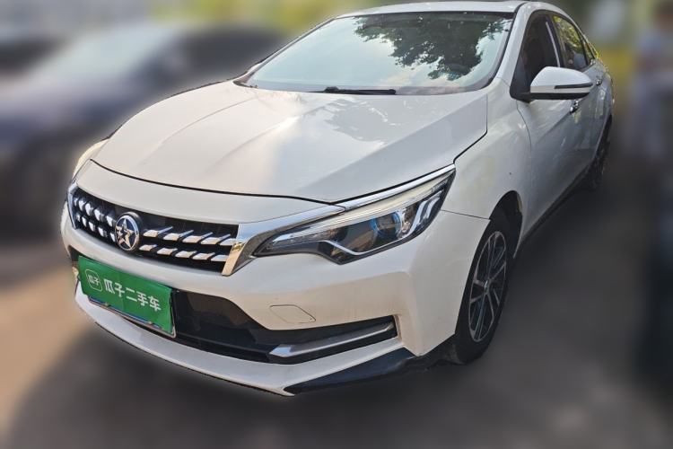 Used Venucia D60 2019 1.6L XL CVT Smart Connect Elite Edition Guazi used car, China used car export, Used car for sale, Used cars, Cheapest cars for sale