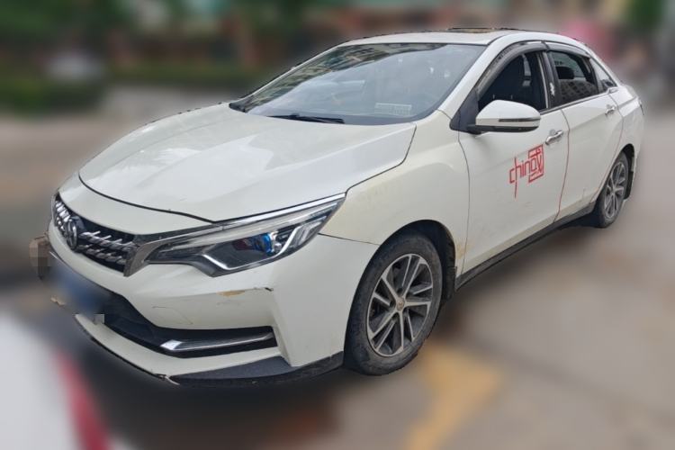 Used Venucia D60 2019 100 000 Honor 1.6L XL CVT Chenku Edition China VI Standard Guazi used car, China used car export, Used car for sale, Used Venucia cars, Cheapest cars for sale