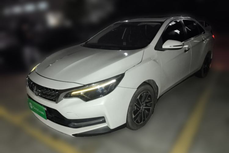 Used Venucia D60 2019 1.6L XL CVT Smart Connect Elite Edition Guazi used car, China used car export, Used car for sale, Used cars, Cheapest cars for sale