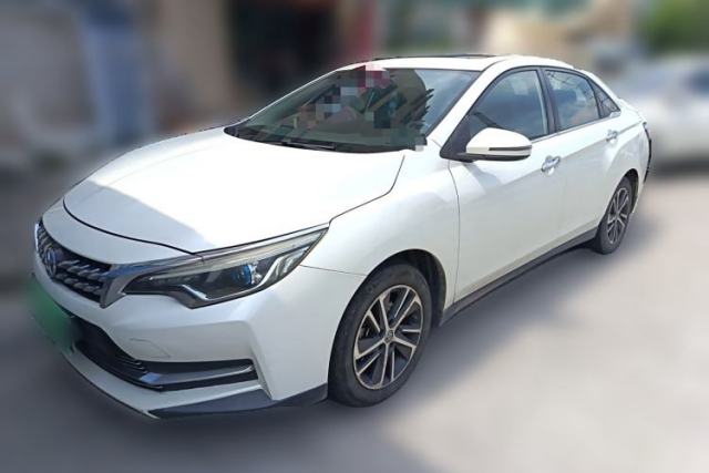 Used Venucia D60 2019 1.6L XL CVT Smart Connect Elite Edition