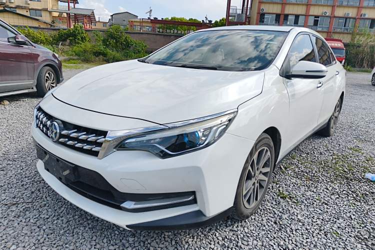 Used Venucia D60 2019 100 000 Honor 1.6L XL CVT Chenku Edition China VI Standard Guazi used car, China used car export, Used car for sale, Used  cars, Cheapest cars for sale