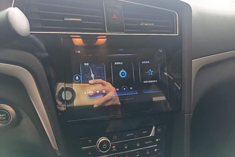 Used Venucia D60 2019 100 000 Honor 1.6L XL CVT Chenku Edition China V Standard Audio And AC Panel
