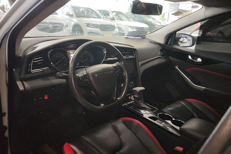 Used Venucia D60 2019 100 000 Honor 1.6L XL CVT Chenku Edition China V Standard Center Console