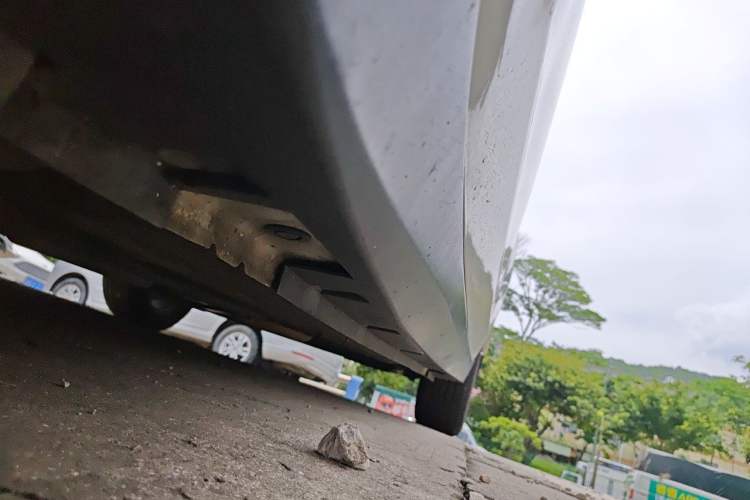 Used Venucia D60 2019 100 000-Yuan Glory 1.6L XE Manual – Chenxiang Edition China VI Chassis Front Left