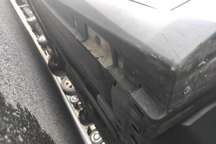 Used Venucia D60 2019 1.6L XE CVT Comfort Edition Chassis Front Right