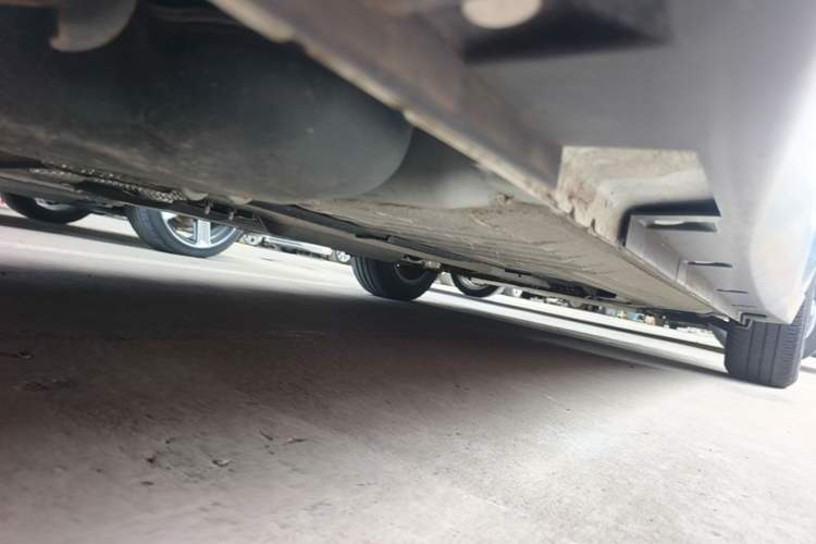 Used Venucia D60 2019 1.6L XL CVT Smart Connect Elite Edition Chassis Rear Right