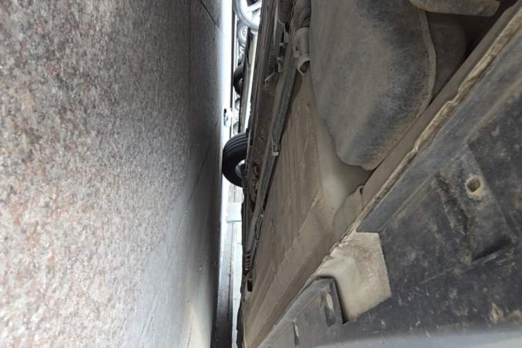 Used Venucia D60 2019 100 000 Glory 1.6L Entry Manual ChenShang Edition China VI Chassis Rear Right