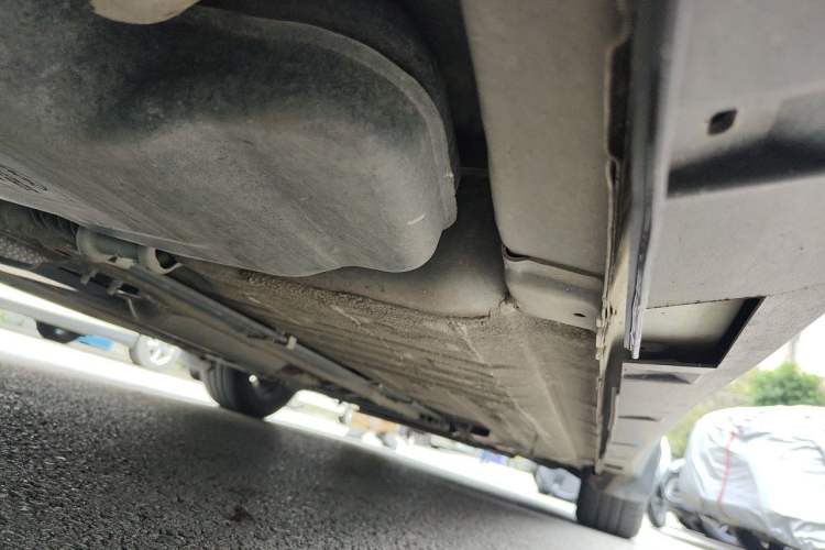 Used Venucia D60 2019 1.6L XL CVT SmartConnect Elite Edition (ISS) Chassis Rear Right
