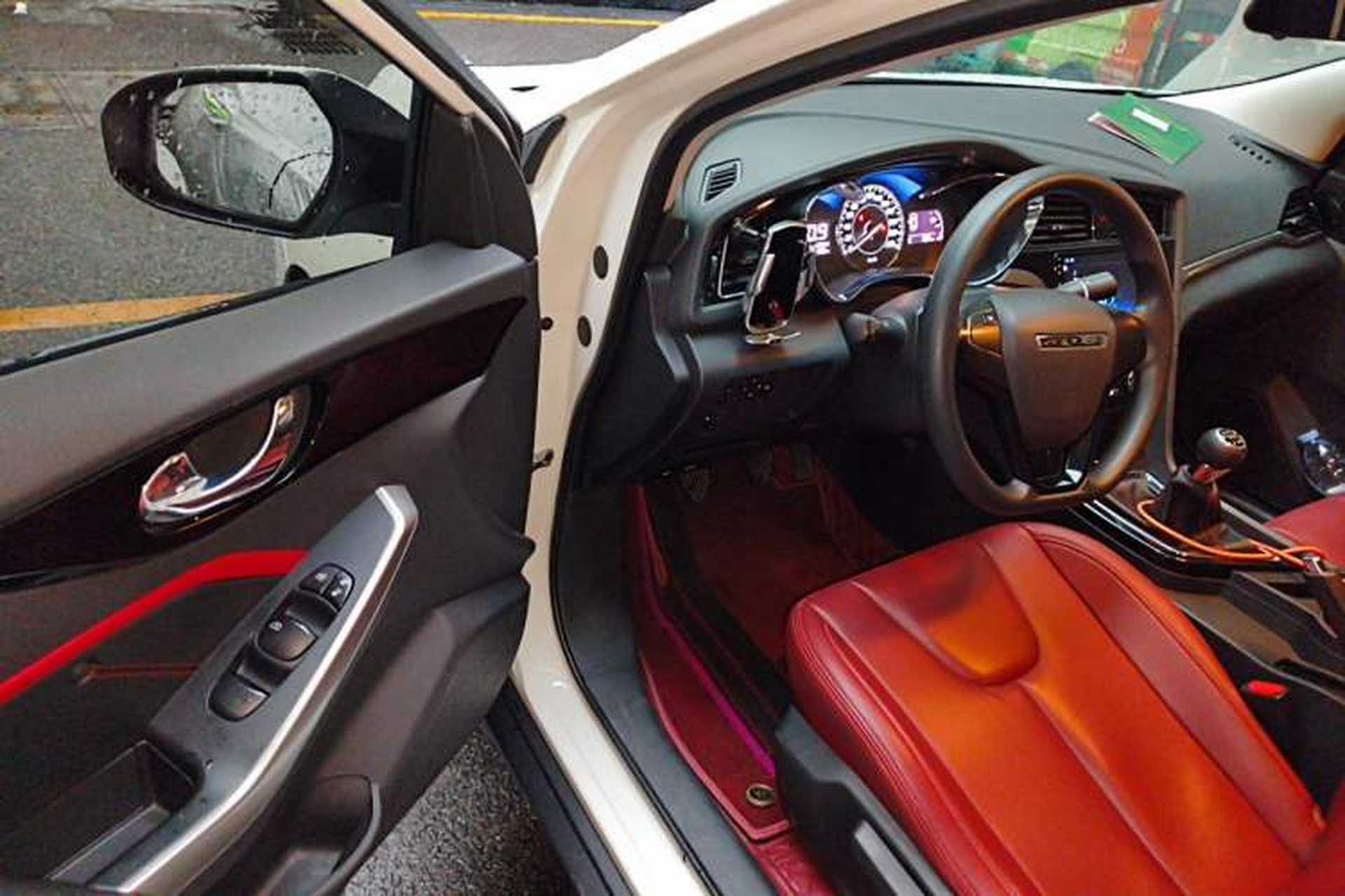 Used Venucia D60 2019 100 000 Glory 1.6L Entry Manual ChenShang Edition China VI Driver Seat
