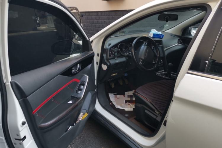 Used Venucia D60 2019 1.6L Entry Manual Fashion Edition Driver Seat