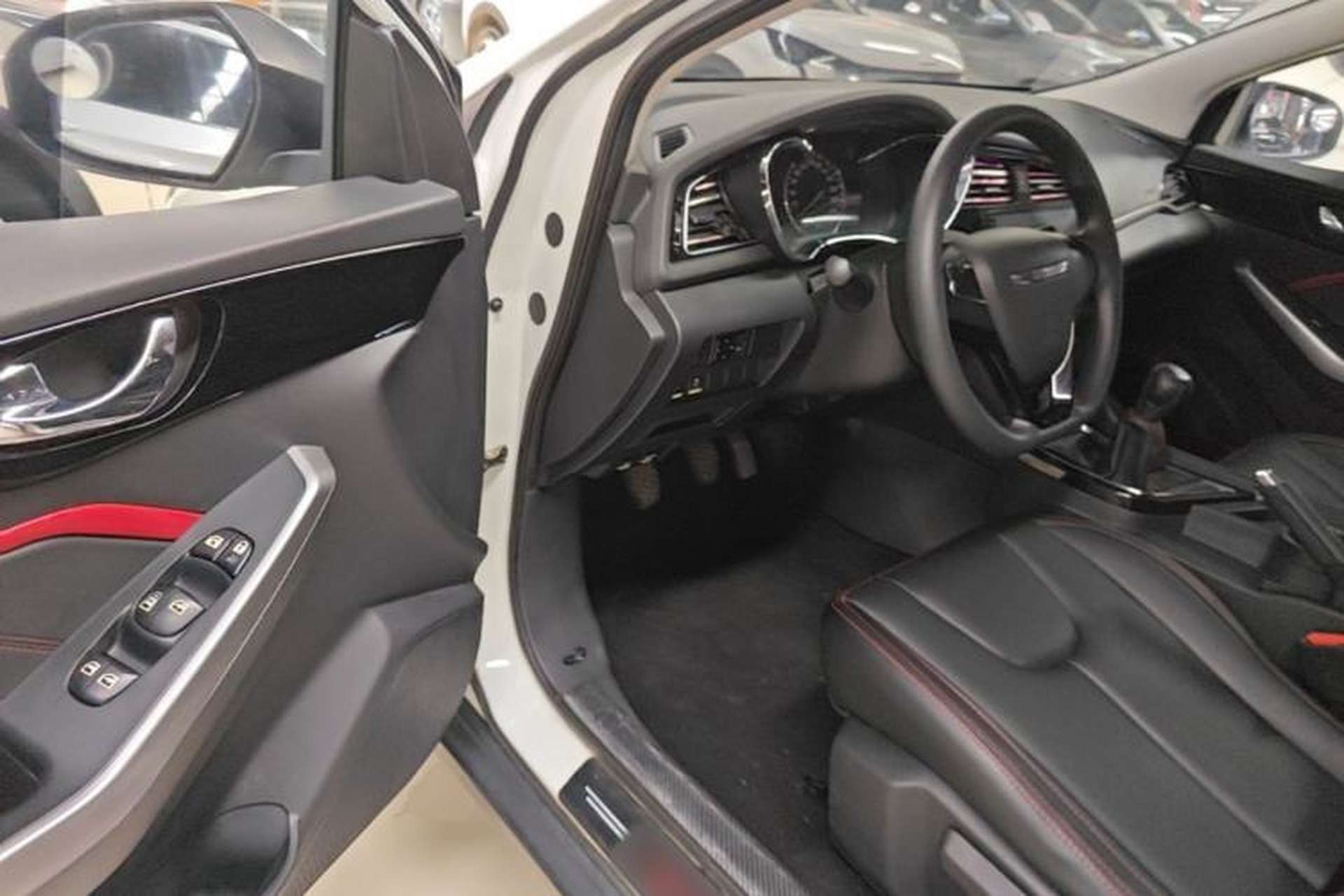 Used Venucia D60 2019 100 000 Glory 1.6L Entry Manual ChenShang Edition China VI Driver Seat