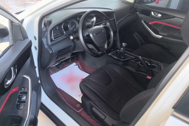 Used Venucia D60 2019 100 000 Glory 1.6L Entry Manual ChenShang Edition China VI Driver Seat