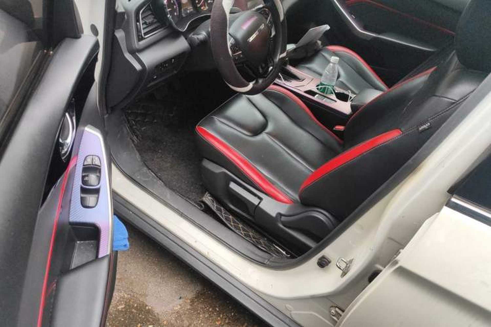 Used Venucia D60 2019 1.6L XL CVT Smart Connect Elite Edition Driver Seat