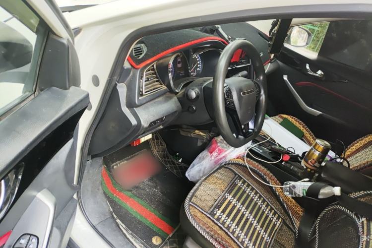 Used Venucia D60 2019 100 000 Honor 1.6L XL CVT Chenku Edition China VI Standard Driver Seat