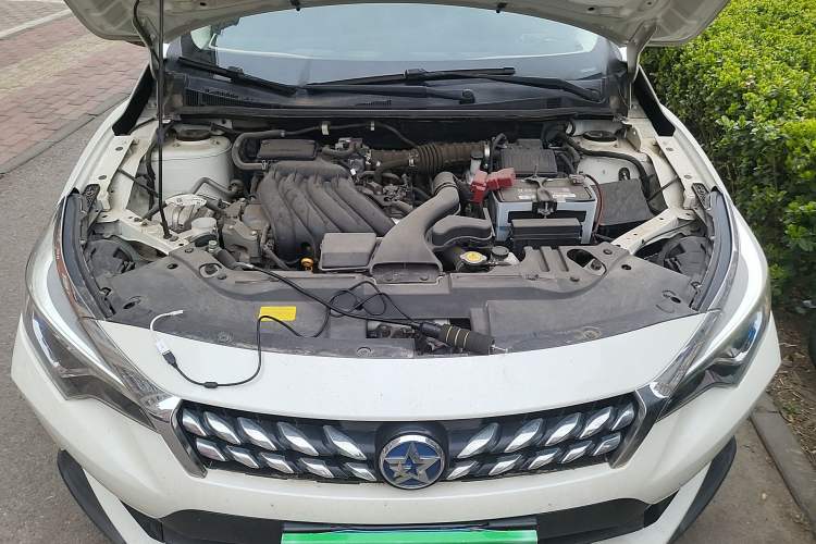 Used Venucia D60 2019 100 000-Yuan Glory 1.6L XE Manual – Chenxiang Edition China VI Engine Bay
