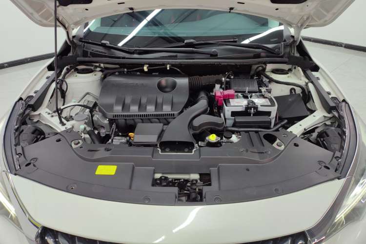 Used Venucia D60 2019 100 000 Honor 1.6L XL CVT Chenku Edition China VI Standard Engine Bay