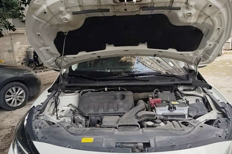 Used Venucia D60 2019 100 000 Honor 1.6L XL CVT Chenku Edition China VI Standard Engine Bay