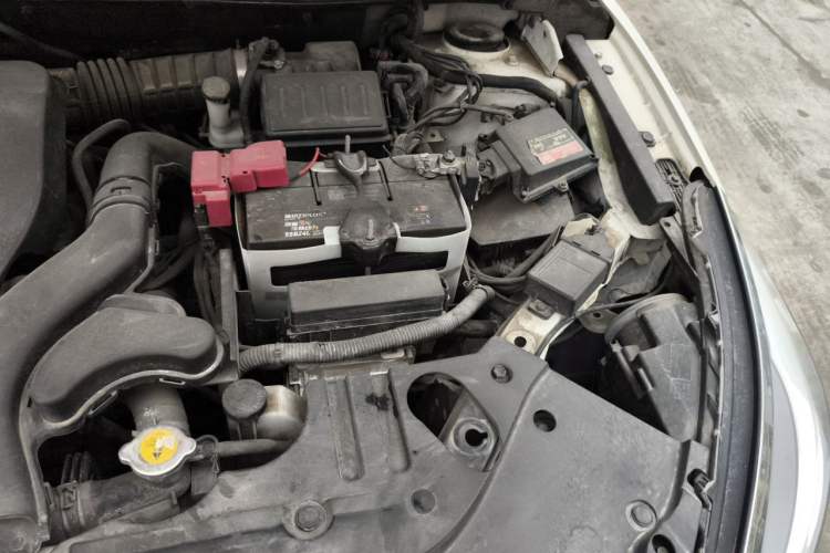 Used Venucia D60 2019 100 000 Honor 1.6L XL CVT Chenku Edition China VI Standard Engine Bay Left