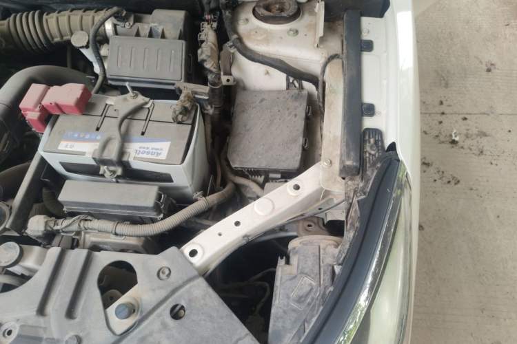 Used Venucia D60 2019 100 000 Honor 1.6L XL CVT Chenku Edition China VI Standard Engine Bay Left