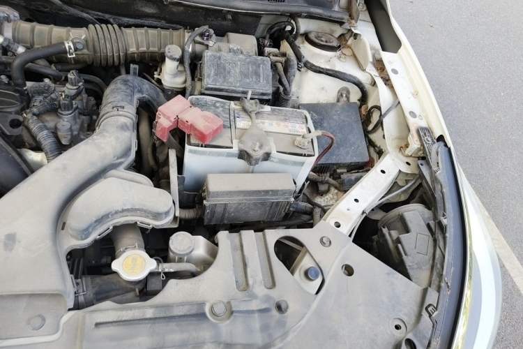 Used Venucia D60 2019 100 000 Glory 1.6L Entry Manual ChenShang Edition China VI Engine Bay Left