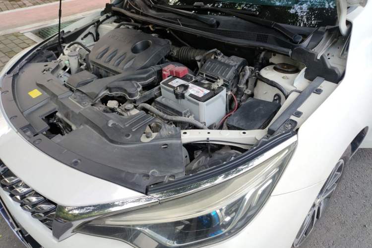 Used Venucia D60 2019 100 000 Honor 1.6L XL CVT Chenku Edition China VI Standard Engine Bay Left