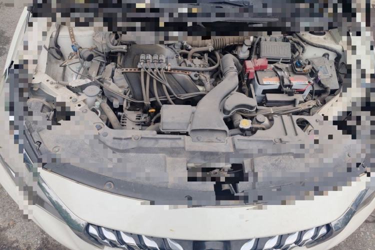 Used Venucia D60 2019 100 000-Yuan Glory 1.6L XE CVT Chenxiang Edition China V Emission Standard Engine Bay